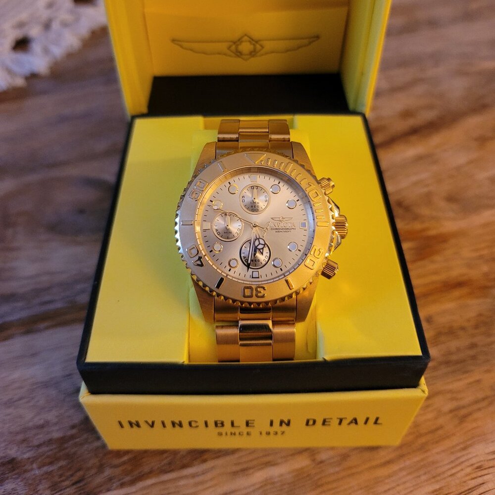 INVICTA MENS WATCH